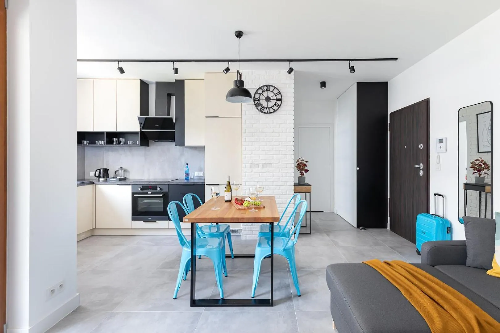 Rent Like Home - Grzybowska 85 Warsaw 0*,  Poland